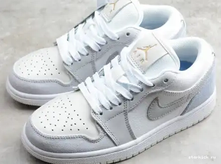 CV3043-100 Air CV3043-100 1 Low “Paris” Jordan 0629
